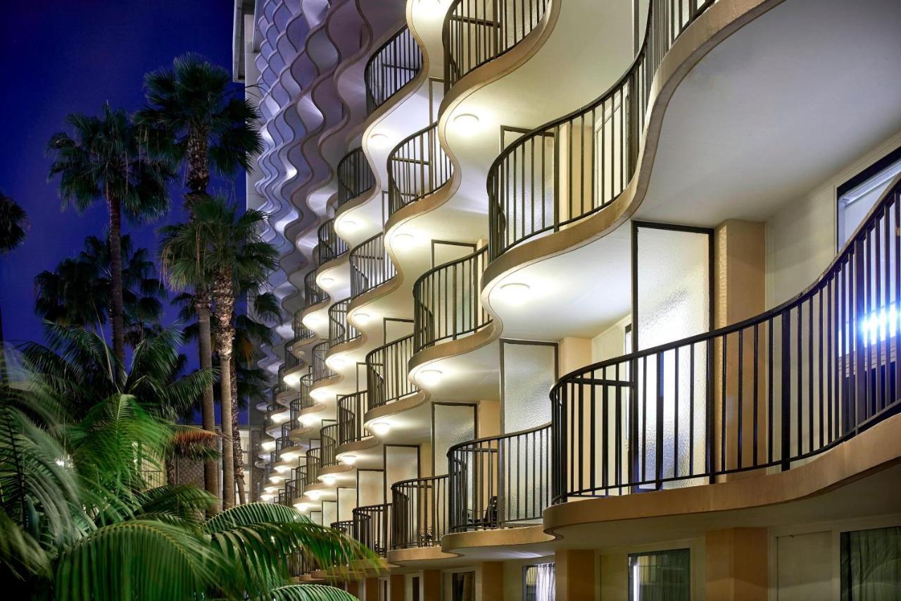 Angeles Airport Marriott 4*