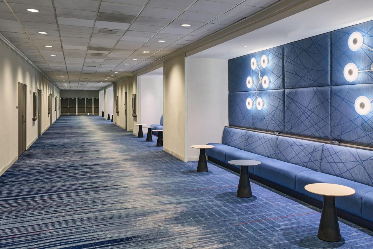 Angeles Airport Marriott 4*